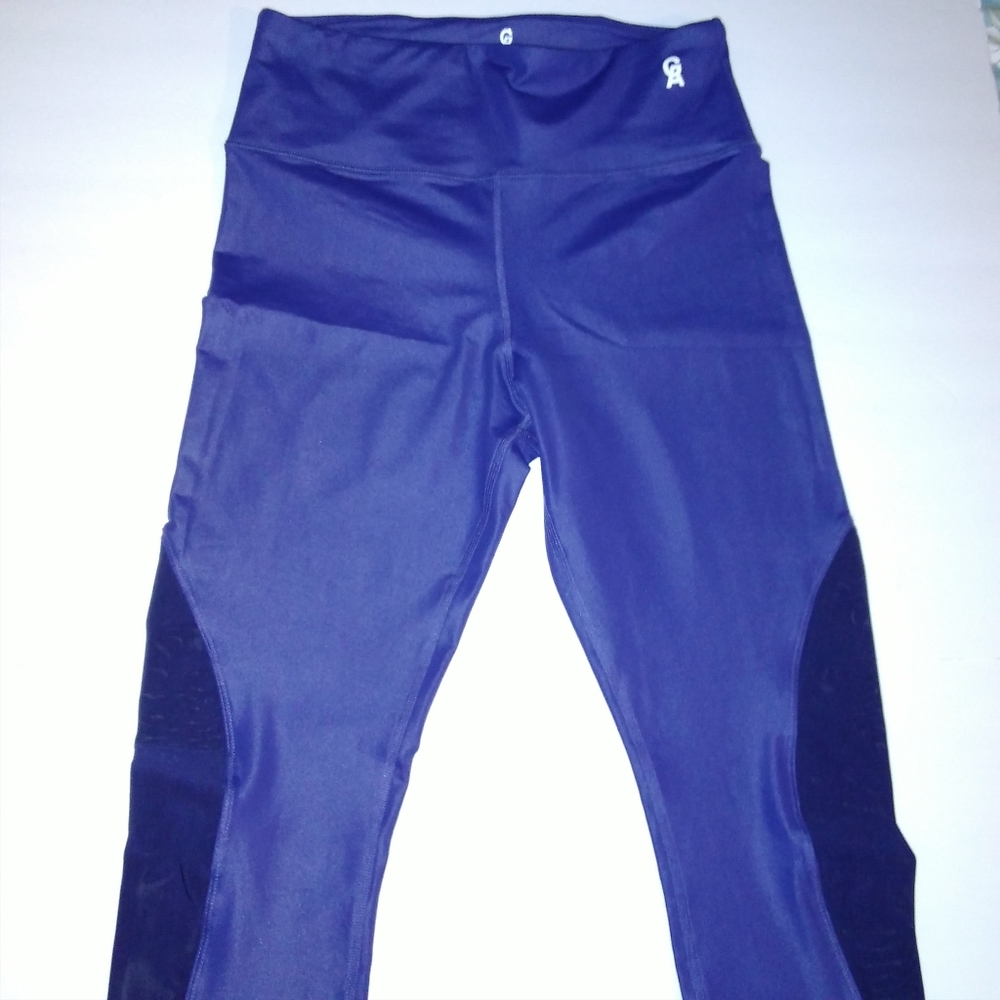 Good American Athletic Leggings - Picture 12 of 16